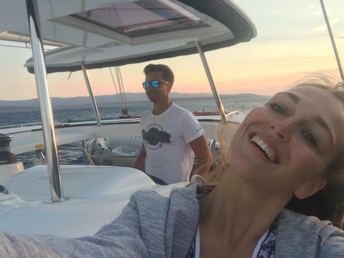 Luxury Catamaran Lagoon 42, Ac & Gn Split Eksteriør bilde