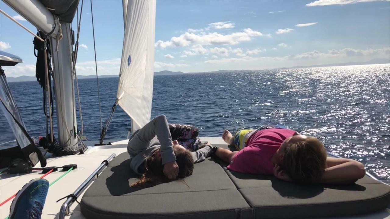 Luxury Catamaran Lagoon 42, Ac & Gn Split Eksteriør bilde