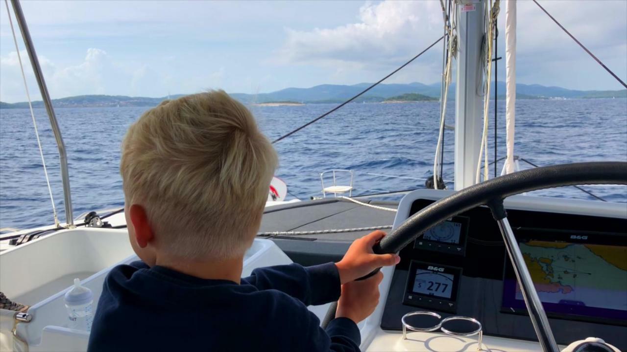 Luxury Catamaran Lagoon 42, Ac & Gn Split Eksteriør bilde